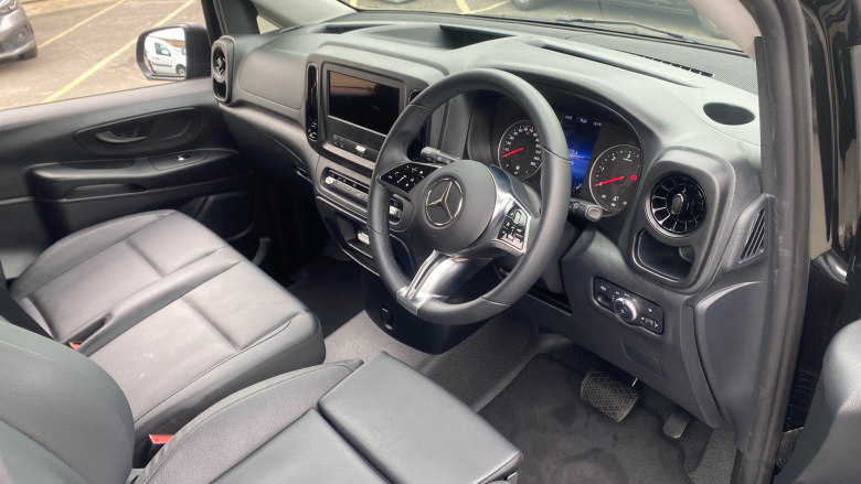 Mercedes-Benz Vito L3 Diesel Rwd 114CDI Pro Van 9G-Tronic